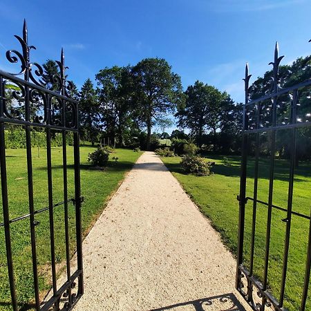 Chateau Du Bertry La Bouexiere エクステリア 写真